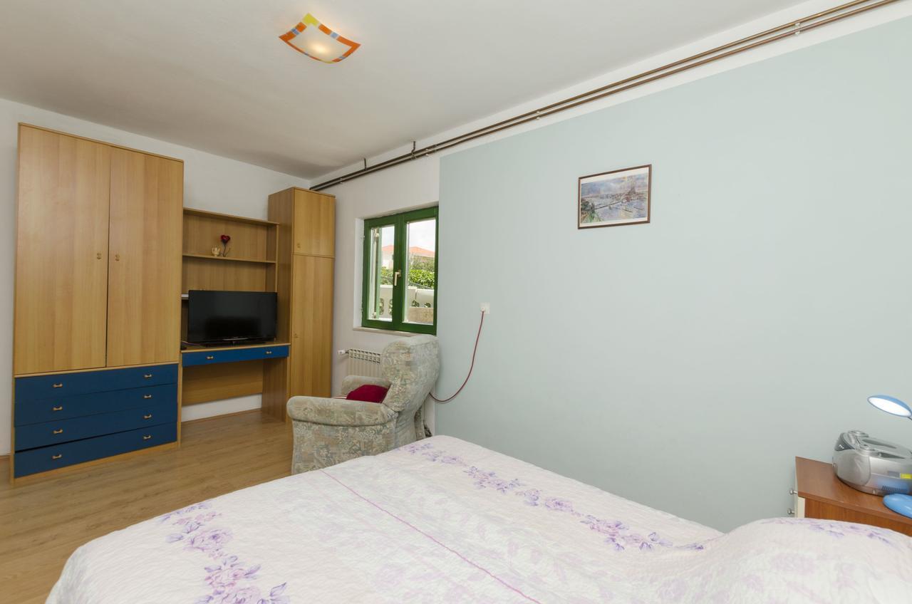 Apartments Luka Rogoznica  Ngoại thất bức ảnh