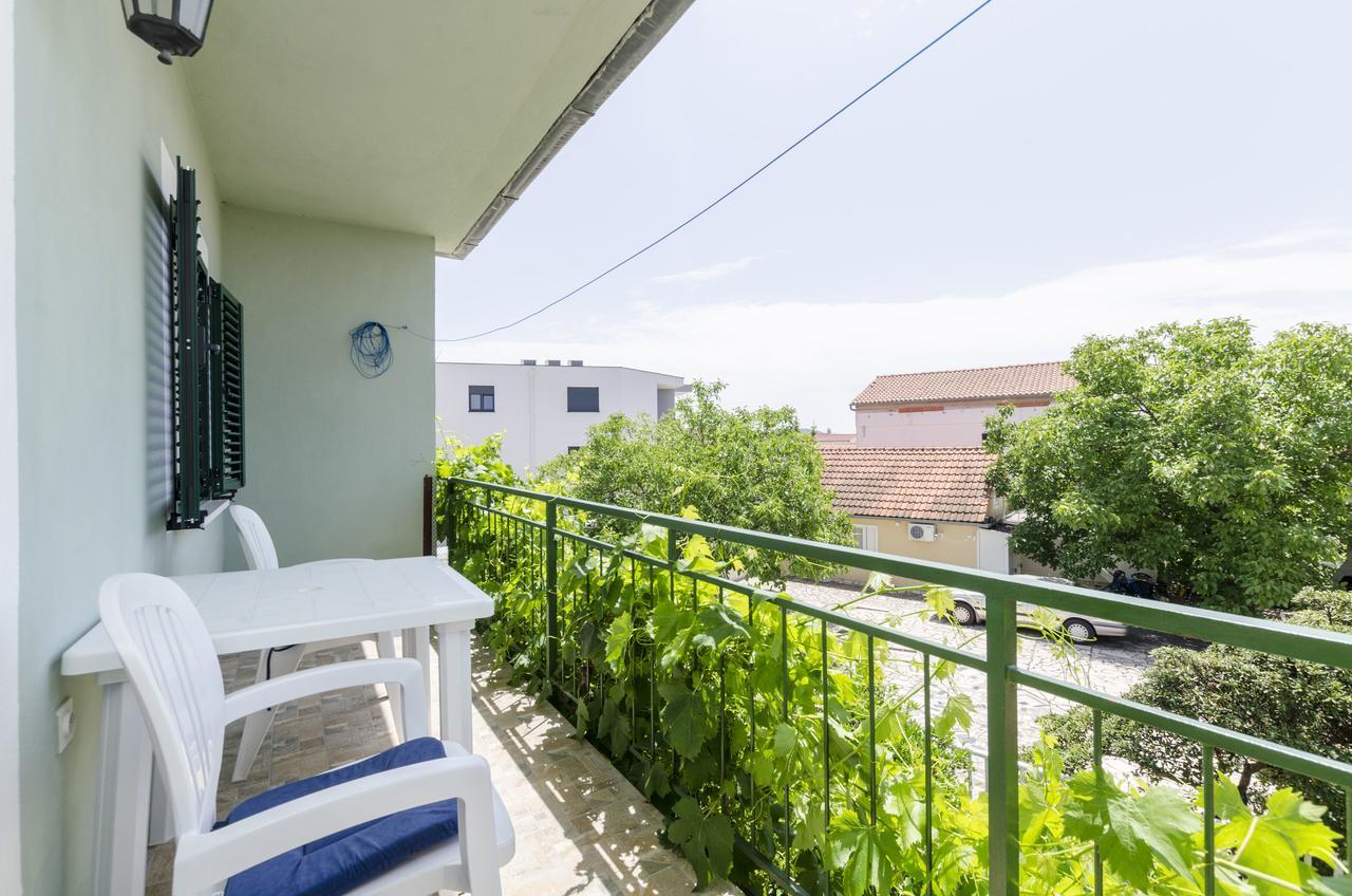 Apartments Luka Rogoznica  Ngoại thất bức ảnh