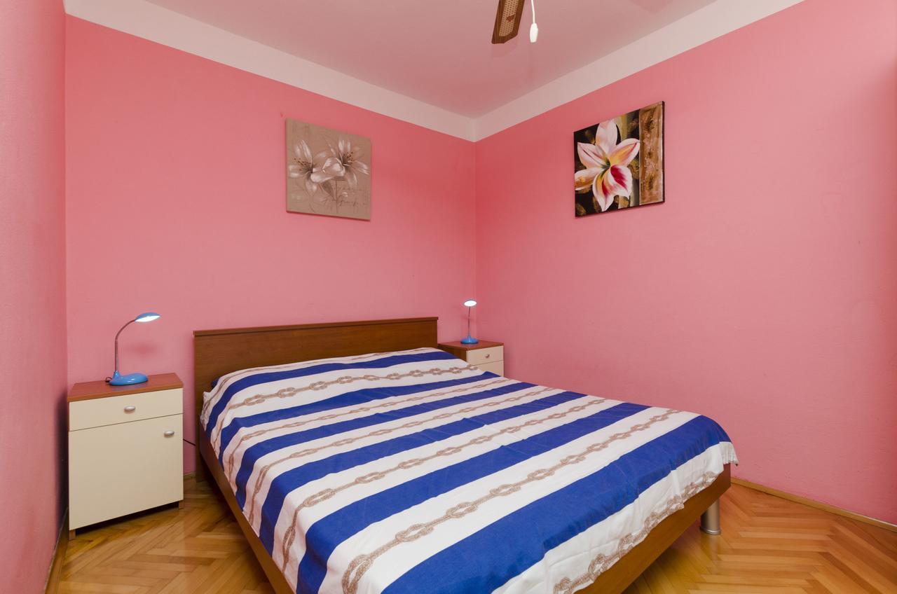 Apartments Luka Rogoznica  Ngoại thất bức ảnh